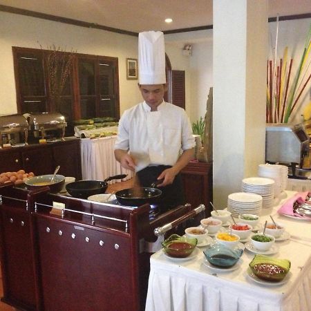 Grand Sunset Angkor Hotel Siem Reap Dış mekan fotoğraf