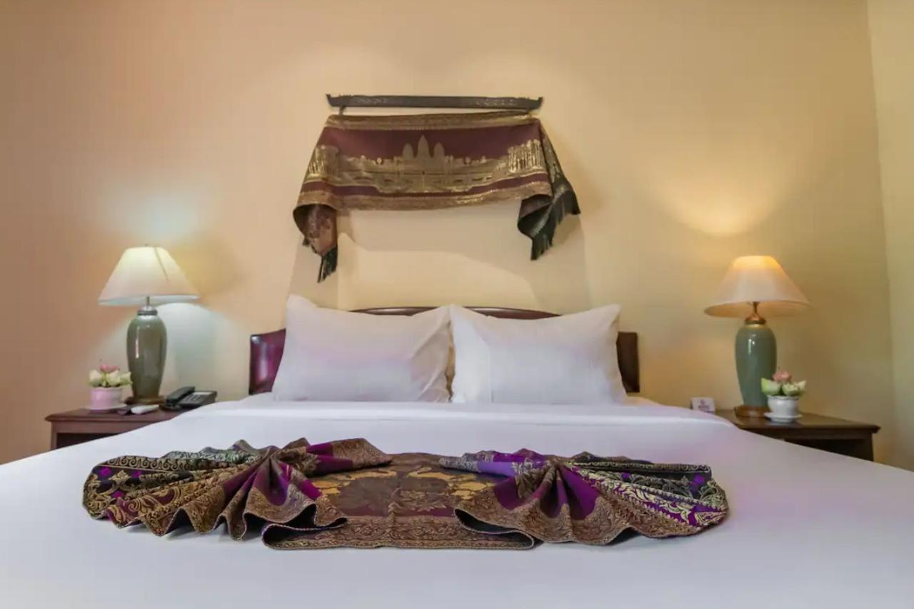 Grand Sunset Angkor Hotel Siem Reap Dış mekan fotoğraf