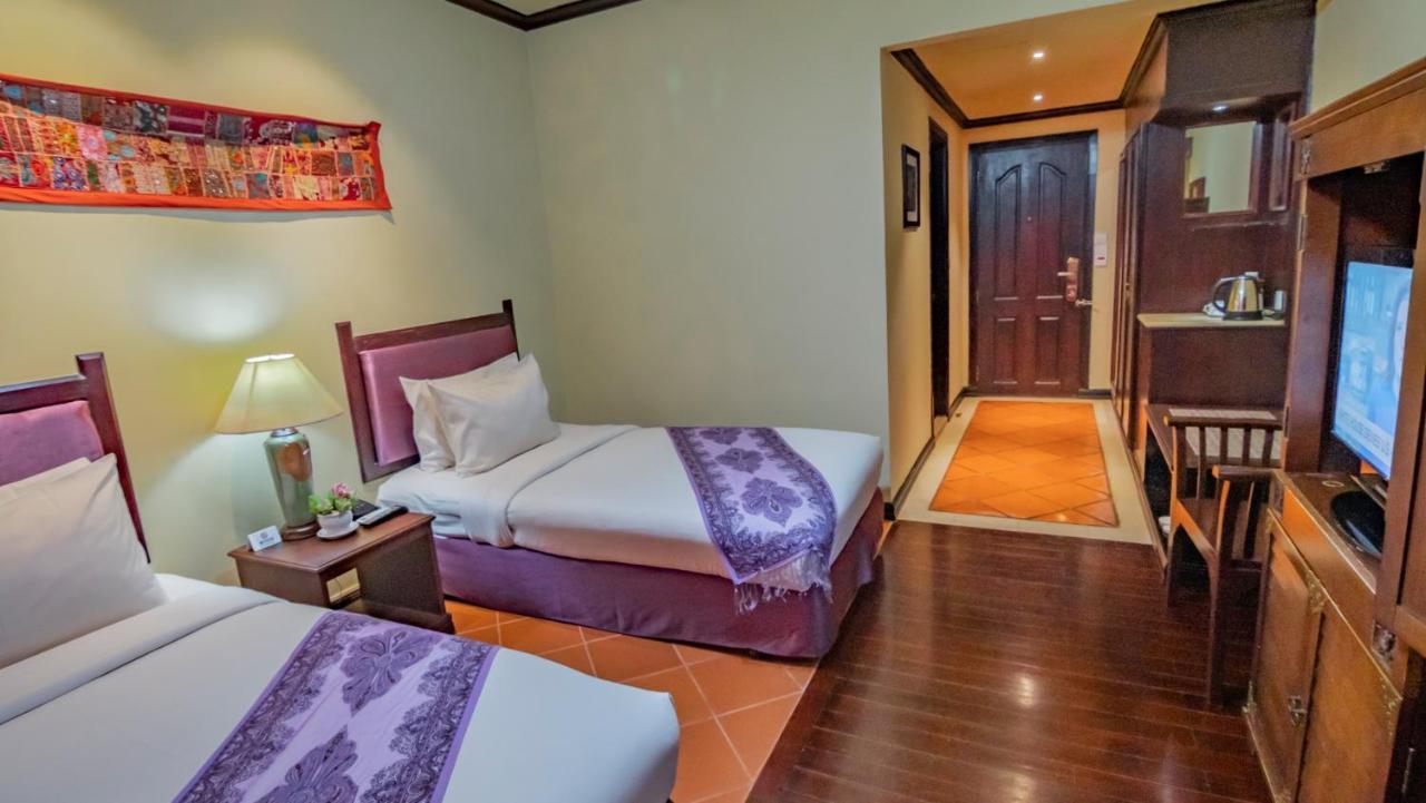 Grand Sunset Angkor Hotel Siem Reap Oda fotoğraf