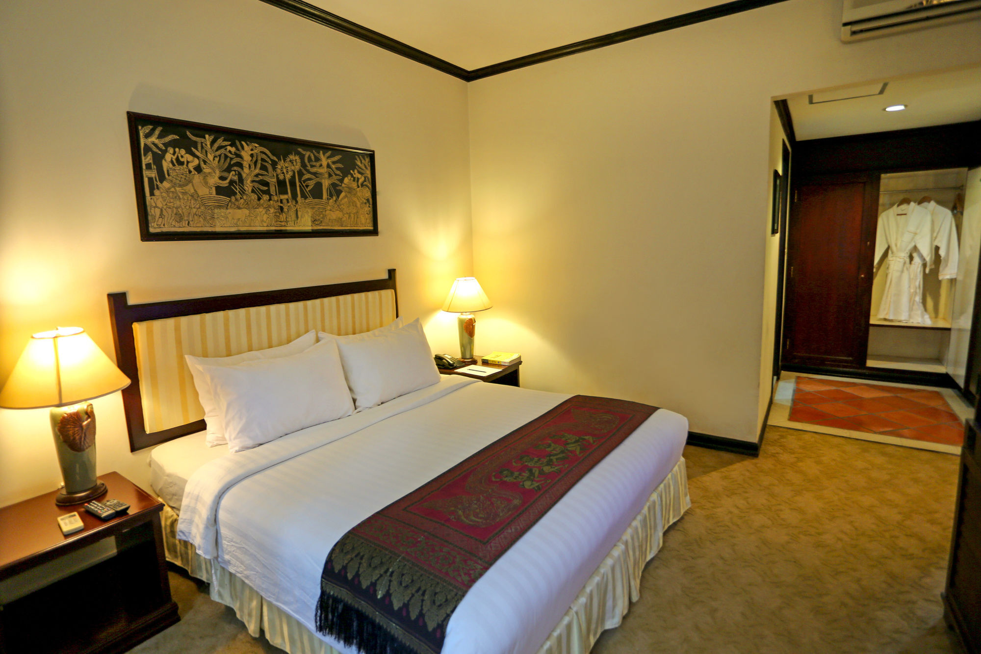 Grand Sunset Angkor Hotel Siem Reap Dış mekan fotoğraf