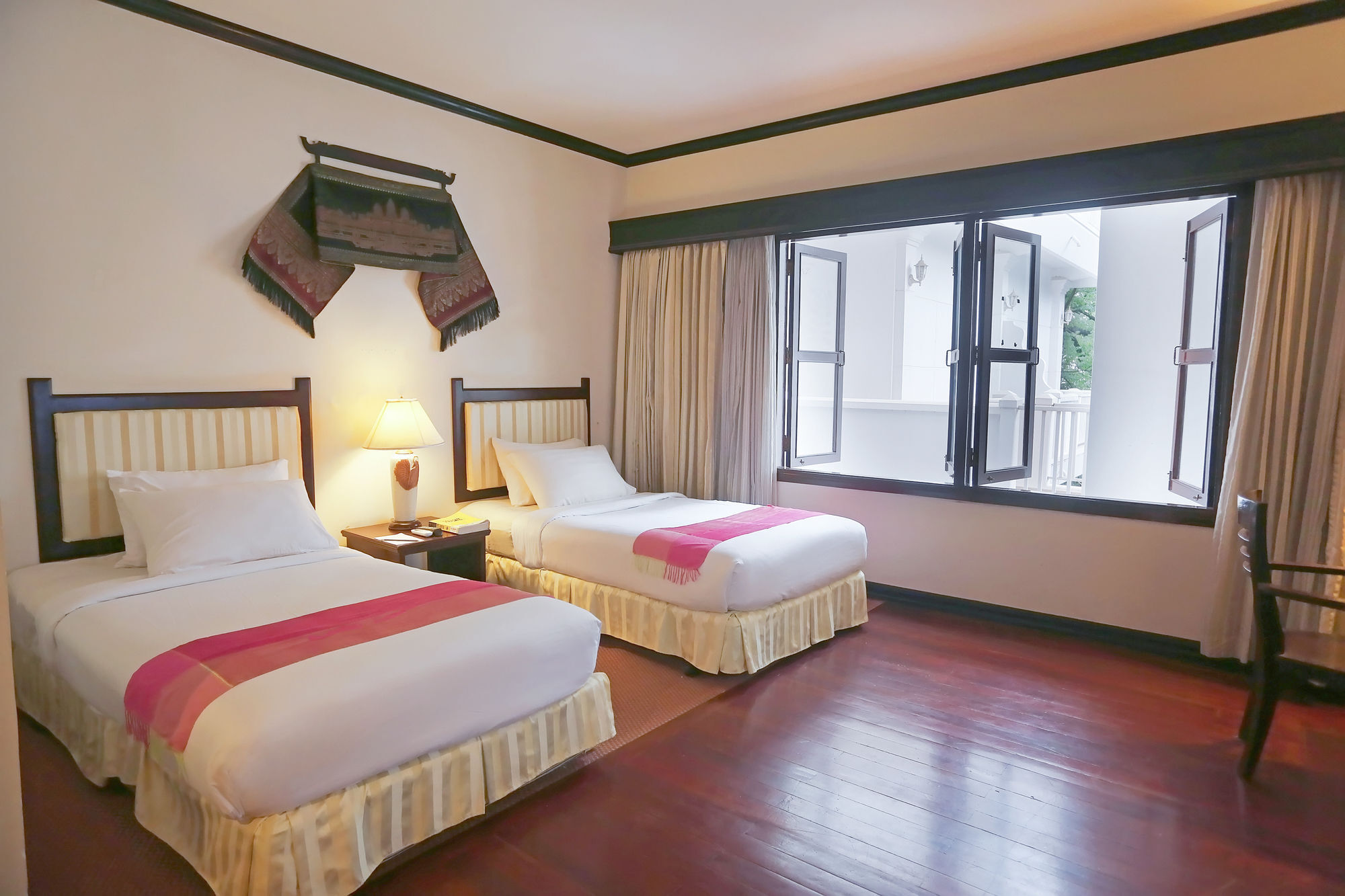 Grand Sunset Angkor Hotel Siem Reap Dış mekan fotoğraf